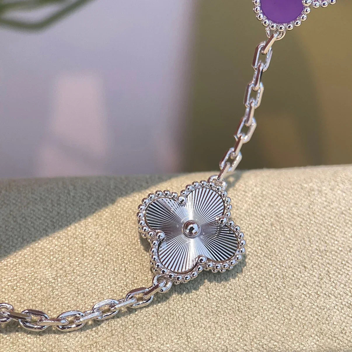 [BLUE TEARS] CLOVER 5 MOTIF VIOLET BRACELET COLLECTION