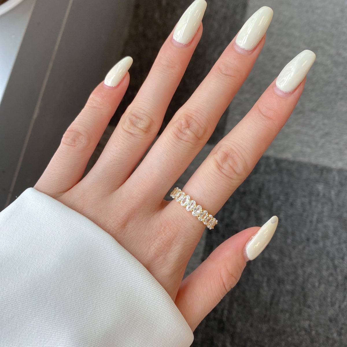 [Nova Jewelry]Ornate Oval Cut Tennis Ring