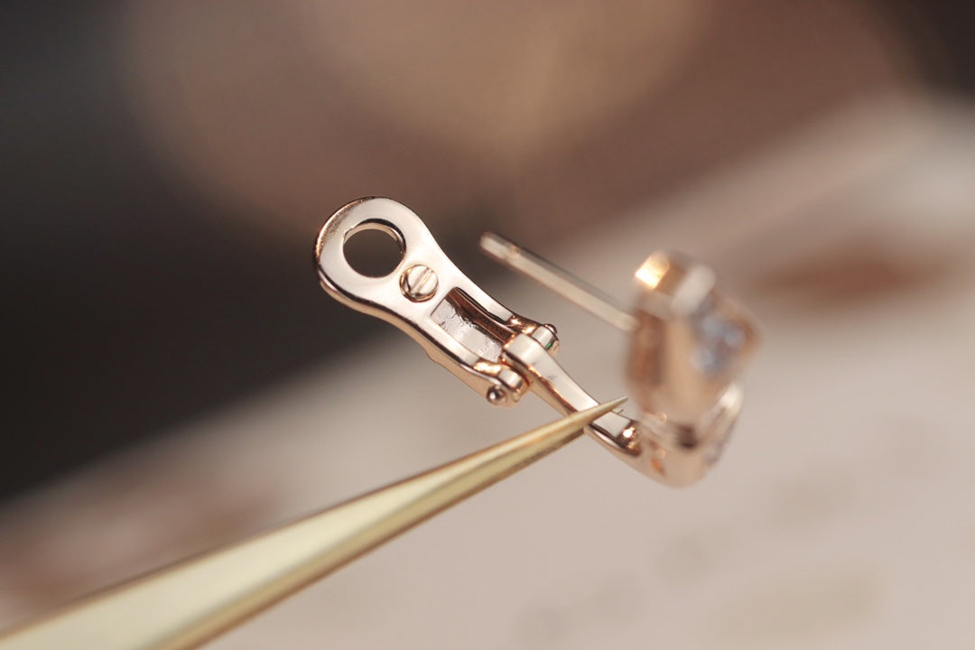 [BLUE TEARS]SERPENT PINK GOLD DIAMOND EARRINGS