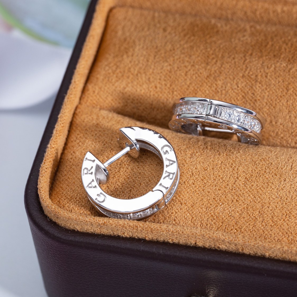 [BLUE TEARS]ZERO 1 MINI SILVER DIAMOND EARRINGS