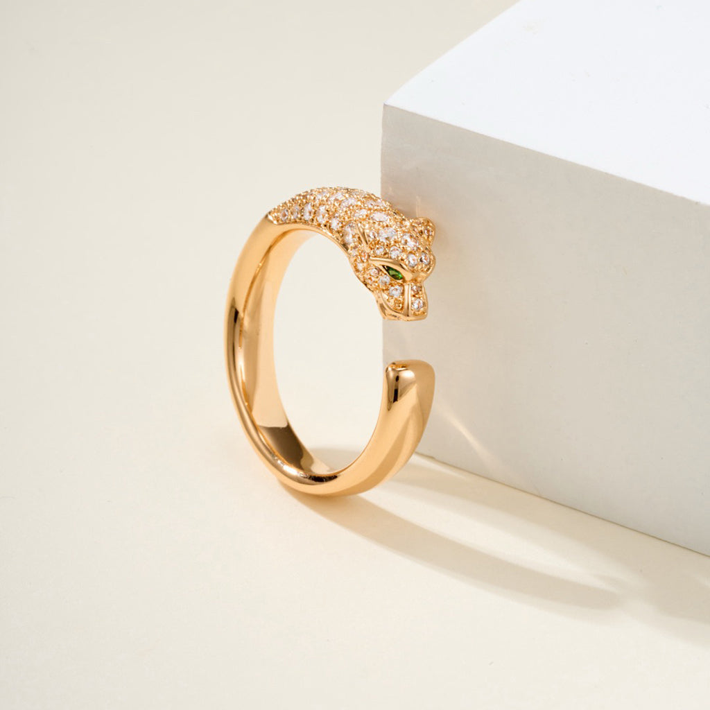[Blue Tears Jewelry]PANTHERE HALF DIAMOND SMALL RING