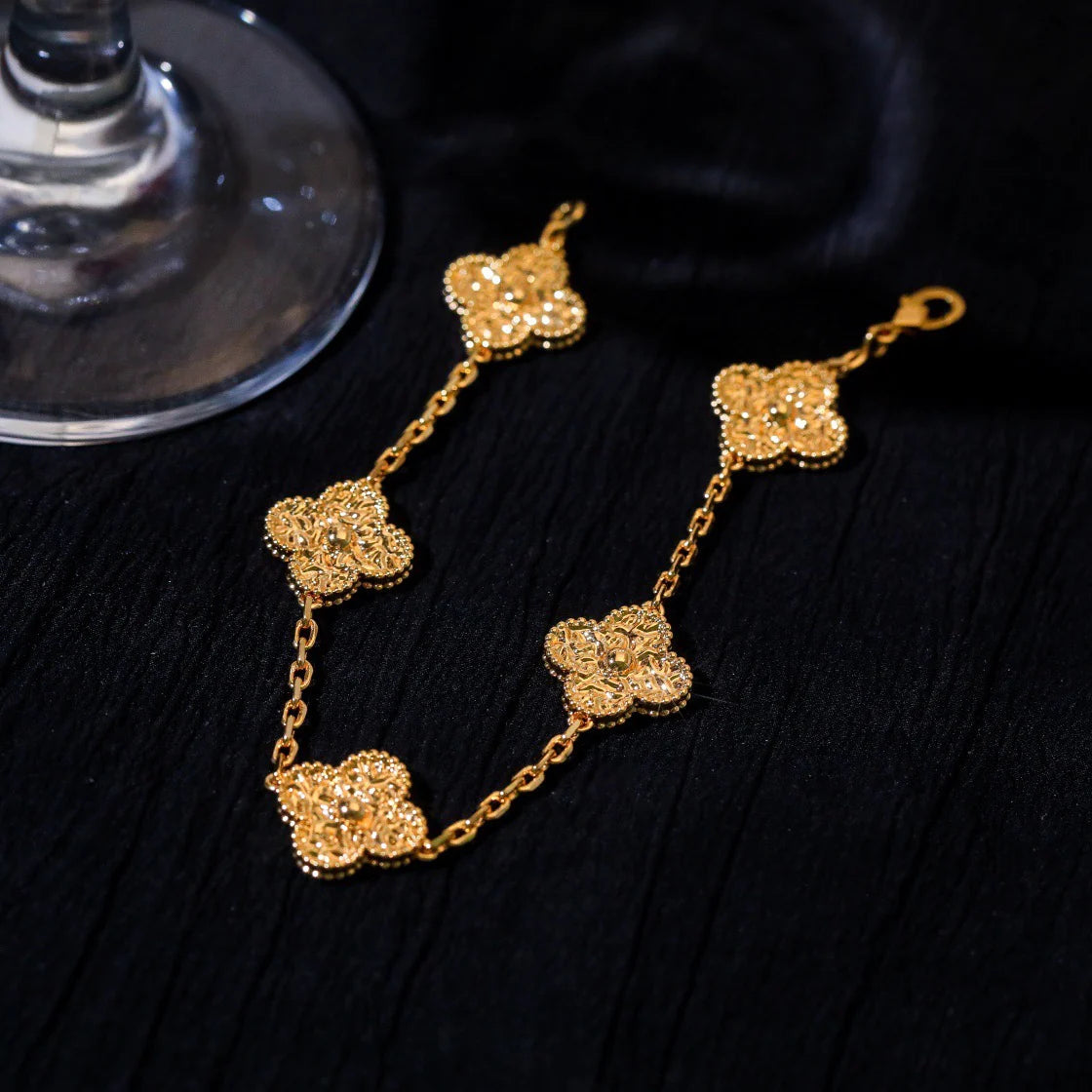 [BLUE TEARS]CLOVER 5 MOTIFS BRONZING BRACELET