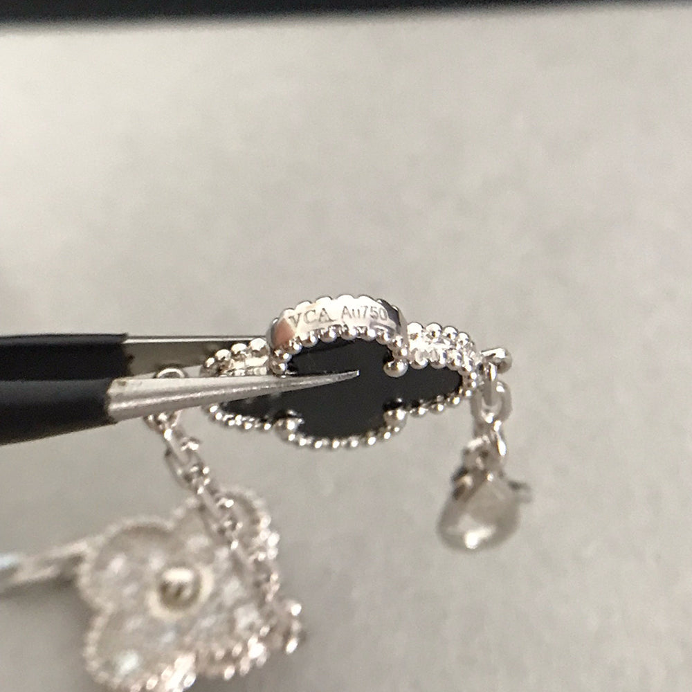 [BLUE TEARS] CLOVER 5 MOTIF ONYXS BRACELET COLLECTION